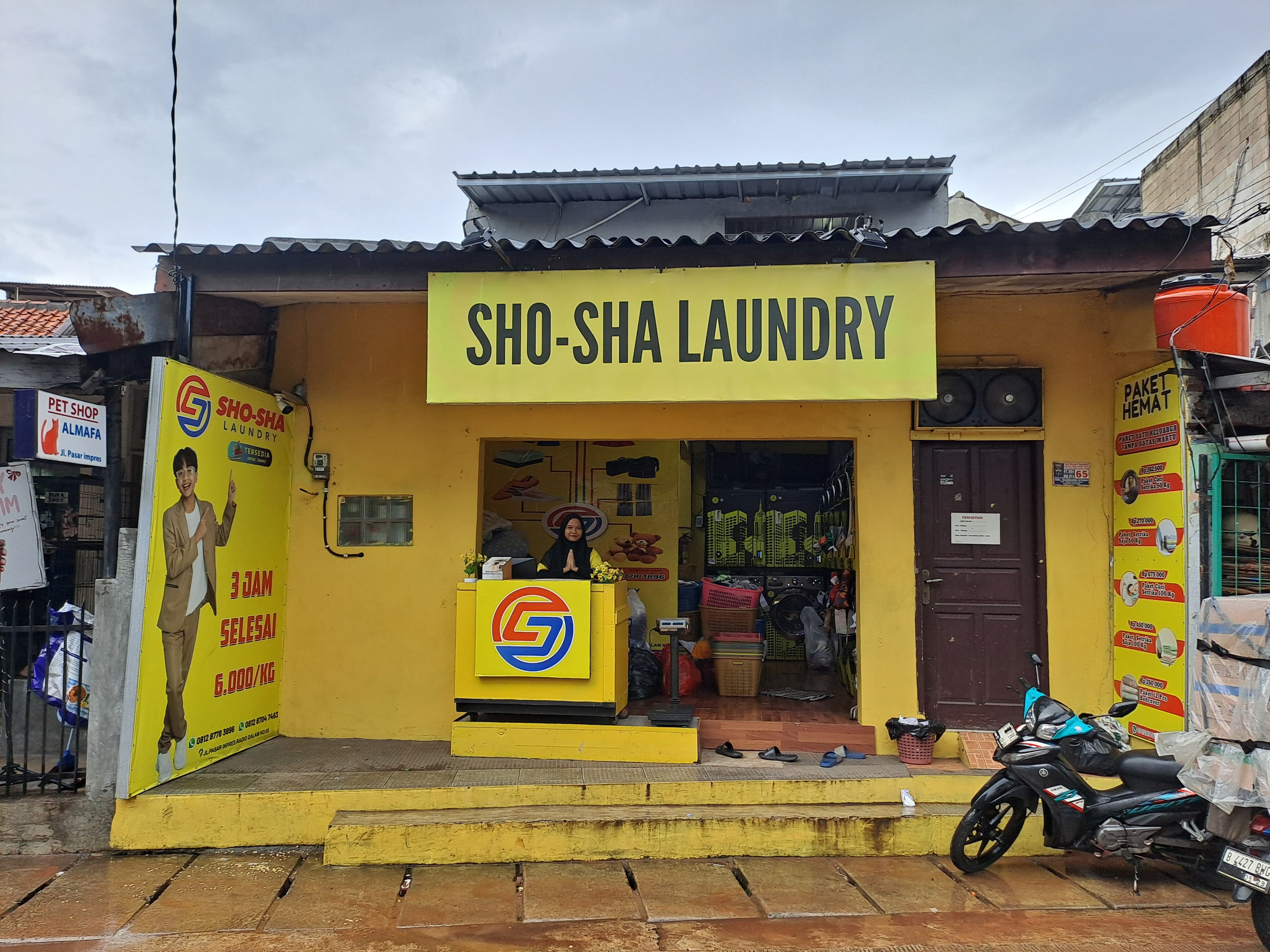 Outlet modern SHO SHA